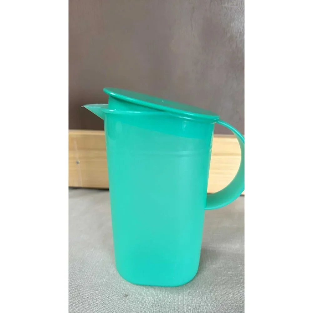 Tupperware creamer syrup